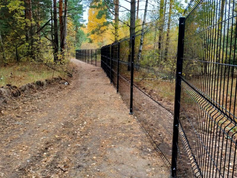 Металлические ограждения для заборов